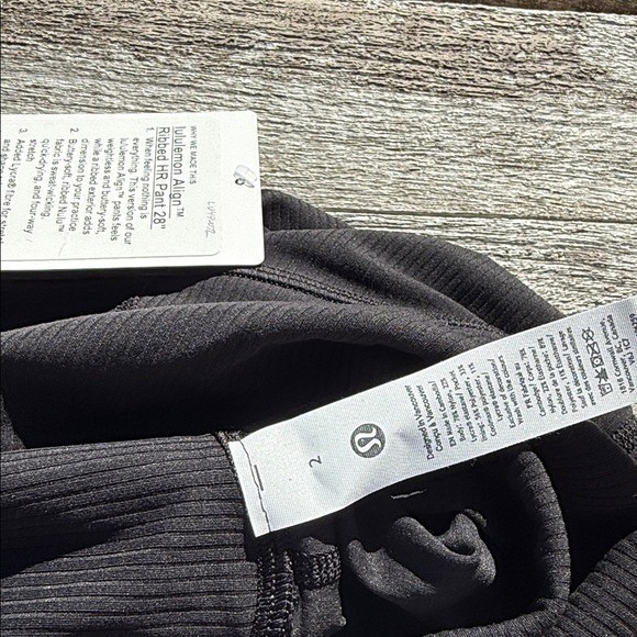 lululemon Align Ribbed High-Rise Pant 28" Black size 2 NWT leggings - Picture 4 of 5